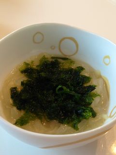 新玉ねぎのスープ☆あおさをのせて-レシピのメイン写真