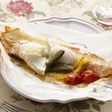 彩り野菜とサーモンのチーズ包み焼き