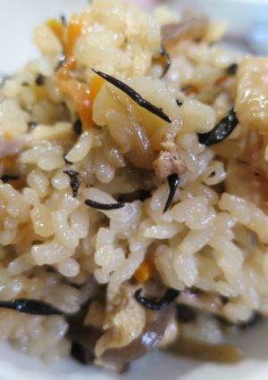 手抜きで美味しい ひじきご飯-レシピのメイン写真