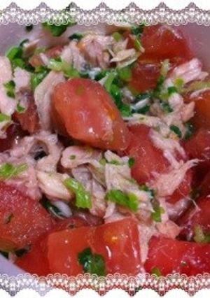 離乳食*後期*ツナトマwith豆苗サラダ-レシピのメイン写真