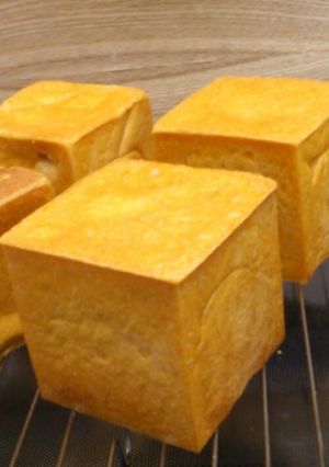 コロコロ♬トマトのミニキューブパン♡-レシピのメイン写真