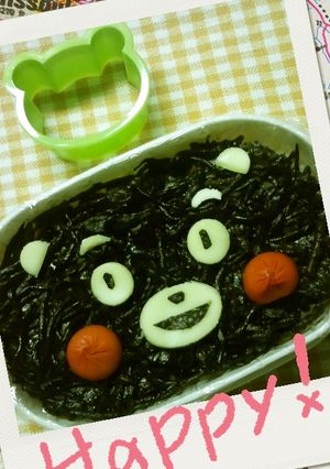 簡単!ひじきご飯でくまモンキャラ弁-レシピのメイン写真