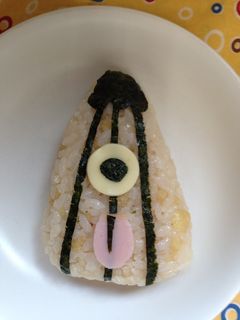 オバケおにぎり〜からかさおばけ-レシピのメイン写真