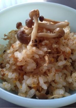 アラ!!簡単 乾燥⭐干しえのきチャーハン-レシピのメイン写真