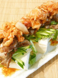 キムチ焼肉のせ冷奴♪-レシピのメイン写真