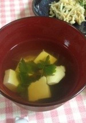 三つ葉と豆腐のお吸い物-レシピのメイン写真