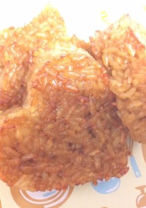 簡単!味しみしみ♪おうちで焼きオニギリ☆-レシピのメイン写真