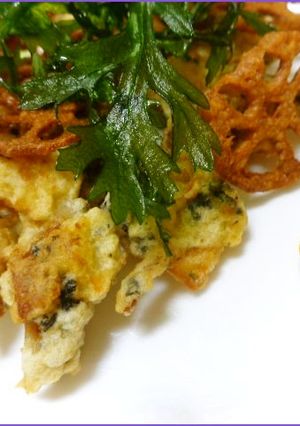 一口かき揚げ☆蓮＆春菊の素揚げのっけ-レシピのメイン写真