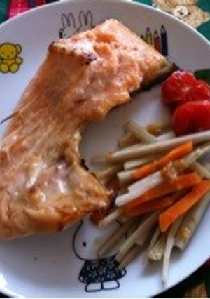 焼き鮭のごぼうサラダ添え-レシピのメイン写真