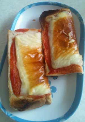 ピザ風トースト-レシピのメイン写真