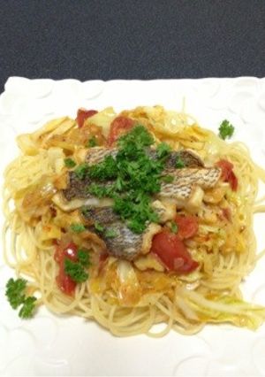 鳴門鯛と春キャベツトマトのパスタ-レシピのメイン写真