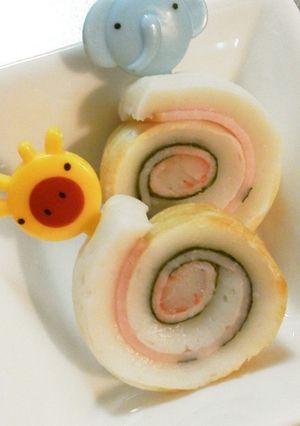 お弁当キャラ弁大葉ハムかにかまちくわ巻き-レシピのメイン写真