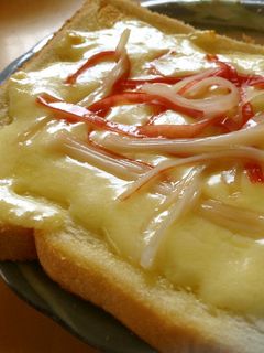 *カニかまチーズトースト*-レシピのメイン写真