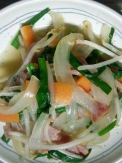 もやしとベーコンで節約野菜炒め-レシピのメイン写真