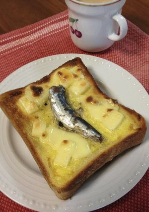 オイルサーディンピザ風トースト-レシピのメイン写真