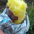 焚き火で焼き芋