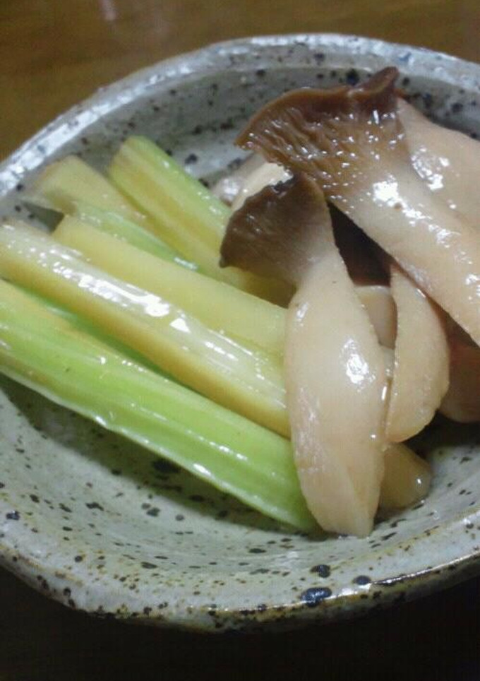 セロリとエリンギのめんつゆ漬け♪-レシピのメイン写真