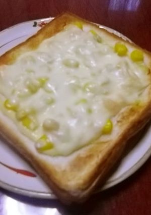 マヨコーンチーズトースト-レシピのメイン写真