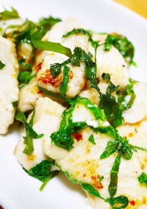 鶏むね肉が柔らか~い♪塩焼き鶏(青じそ)-レシピのメイン写真