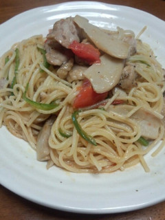 フライパンひとつ!チキンときのこのパスタ-レシピのメイン写真