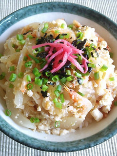 一番簡単♪塩麹で玉ねぎ豆腐丼-レシピのメイン写真