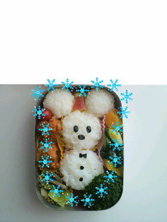 カップで簡単キャラ弁☆ミッキー雪だるま-レシピのメイン写真