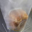 焼きたてパンの外側を柔らかく!