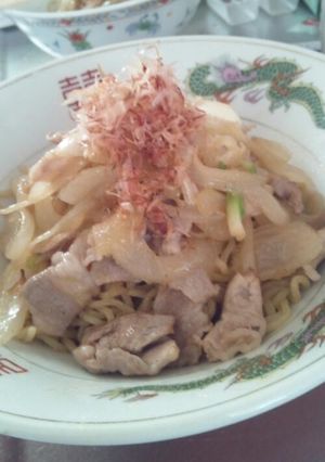 めんつゆで*油そば(汁なしラーメン)-レシピのメイン写真