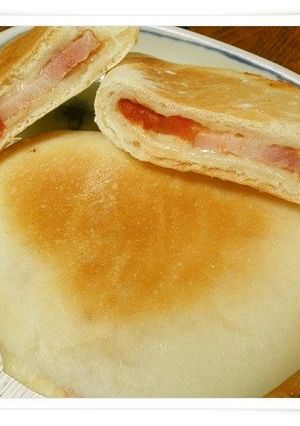パニーニみたいな平焼きパン-レシピのメイン写真