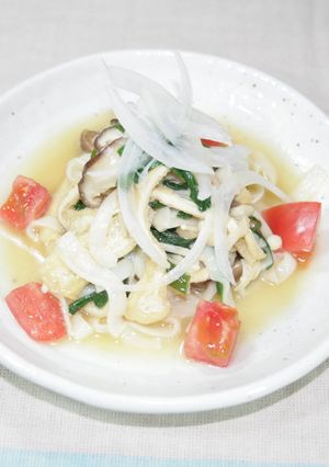 豆乳こんにゃくうどんとお揚げの中華サラダ-レシピのメイン写真