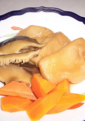 丁子麩と干ししいたけと人参の含め煮-レシピのメイン写真
