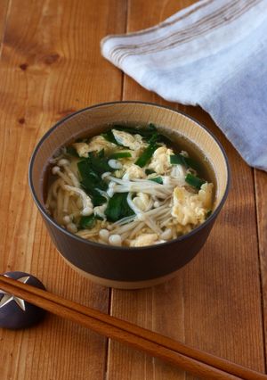 ニラとえのきの中華スープ-レシピのメイン写真
