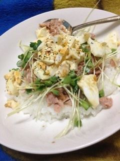 ツナたま丼-レシピのメイン写真