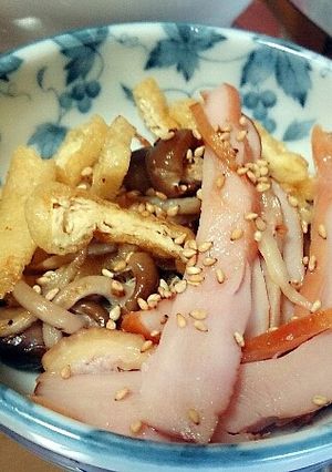 塩煎りしめじとかりかりのお揚げ。-レシピのメイン写真