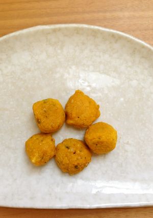 手づかみ離乳食☆ごまかぼちゃ団子-レシピのメイン写真