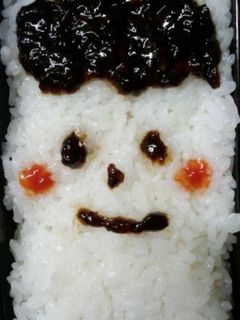 海苔の佃煮だけで顔。キャラ弁!?-レシピのメイン写真