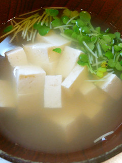 お豆腐とカイワレのお吸い物♪-レシピのメイン写真