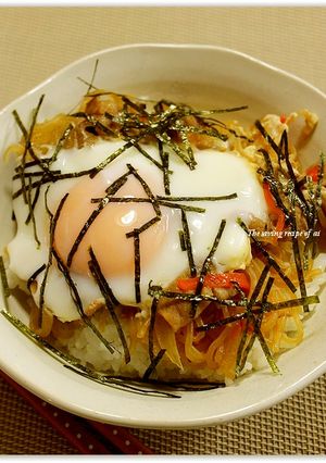 節約丼！半熟卵と白滝たっぷり丼-レシピのメイン写真