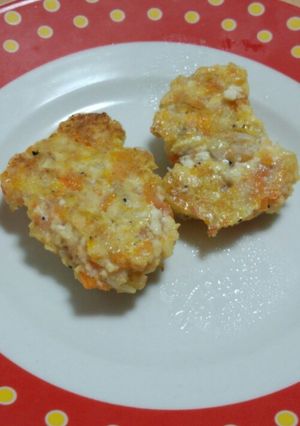 優しい離乳食♡シラスの豆腐ﾊﾝﾊﾞｰｸﾞ-レシピのメイン写真