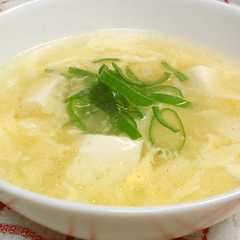 รูปของ 鶏のうまみたっぷり♪ふわとろ卵スープ
