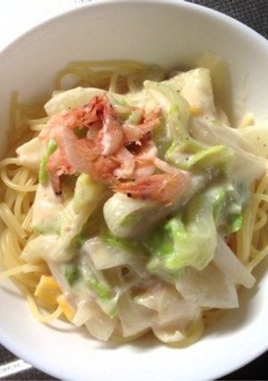 春キャベツと新玉葱の春のホワイトパスタ-レシピのメイン写真