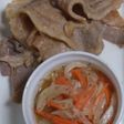 豚バラ塩麹漬け新玉ねぎさっぱりマリネ添え