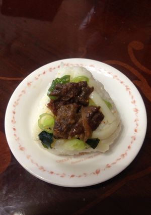 肉うどんおにぎり-レシピのメイン写真