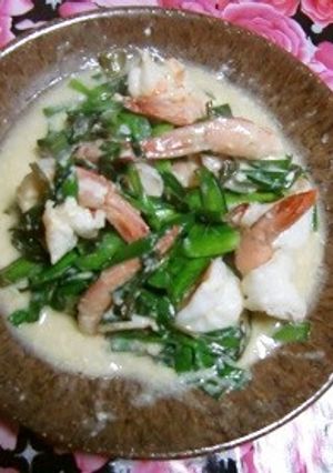 ホワイトえびとにらのマヨぽん炒め-レシピのメイン写真