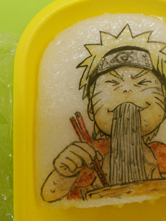 キャラ弁シートをご飯シートに清潔に貼る!-レシピのメイン写真