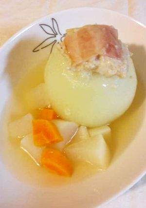 丸ごと新玉ねぎのミンチ詰め-レシピのメイン写真
