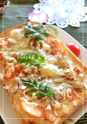 椎茸の軸×キムチの胡麻風味トースト-レシピのメイン写真