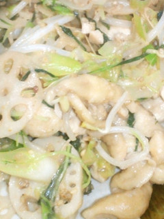 鶏胸肉とレンコンのゴマ味噌煮-レシピのメイン写真