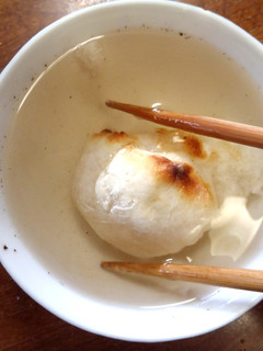 シンプルなのに美味しい 焼き餅の塩湯浸け-レシピのメイン写真