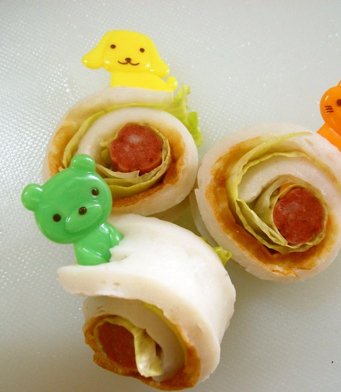 くるくる竹輪deサラミサラダ巻 by カナカナひぐらし 【クックパッド